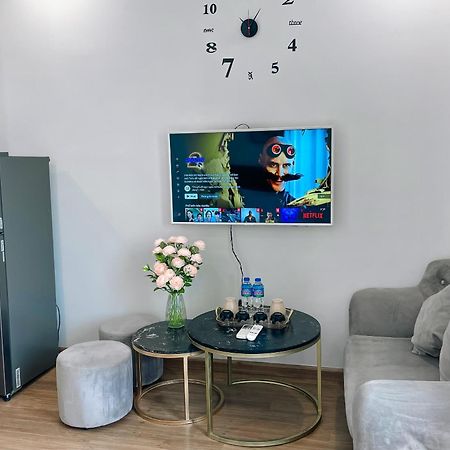 Rosee House -Luxury Apartment In Vinhomes Greenbay 하노이 외부 사진
