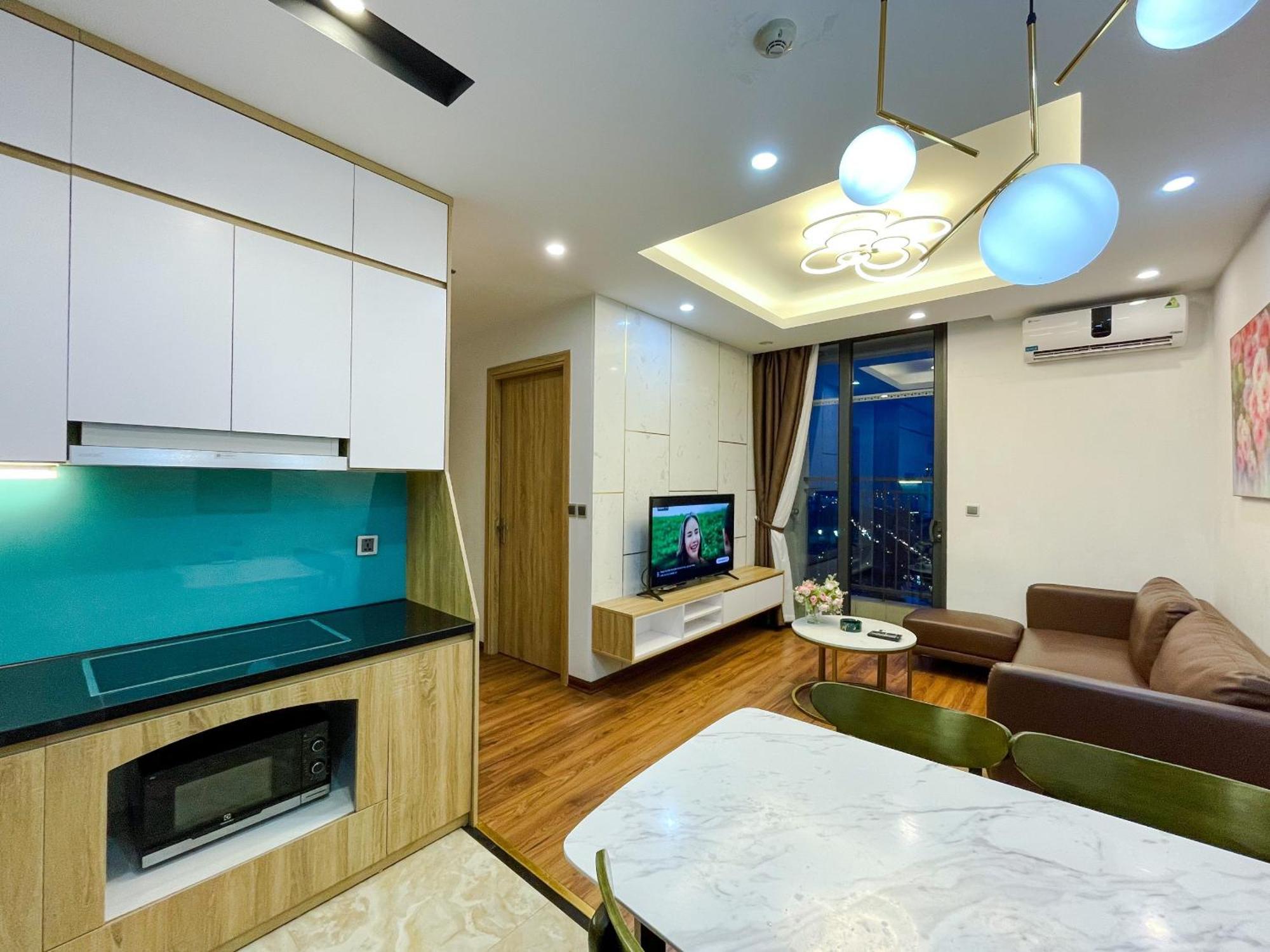 Rosee House -Luxury Apartment In Vinhomes Greenbay 하노이 외부 사진