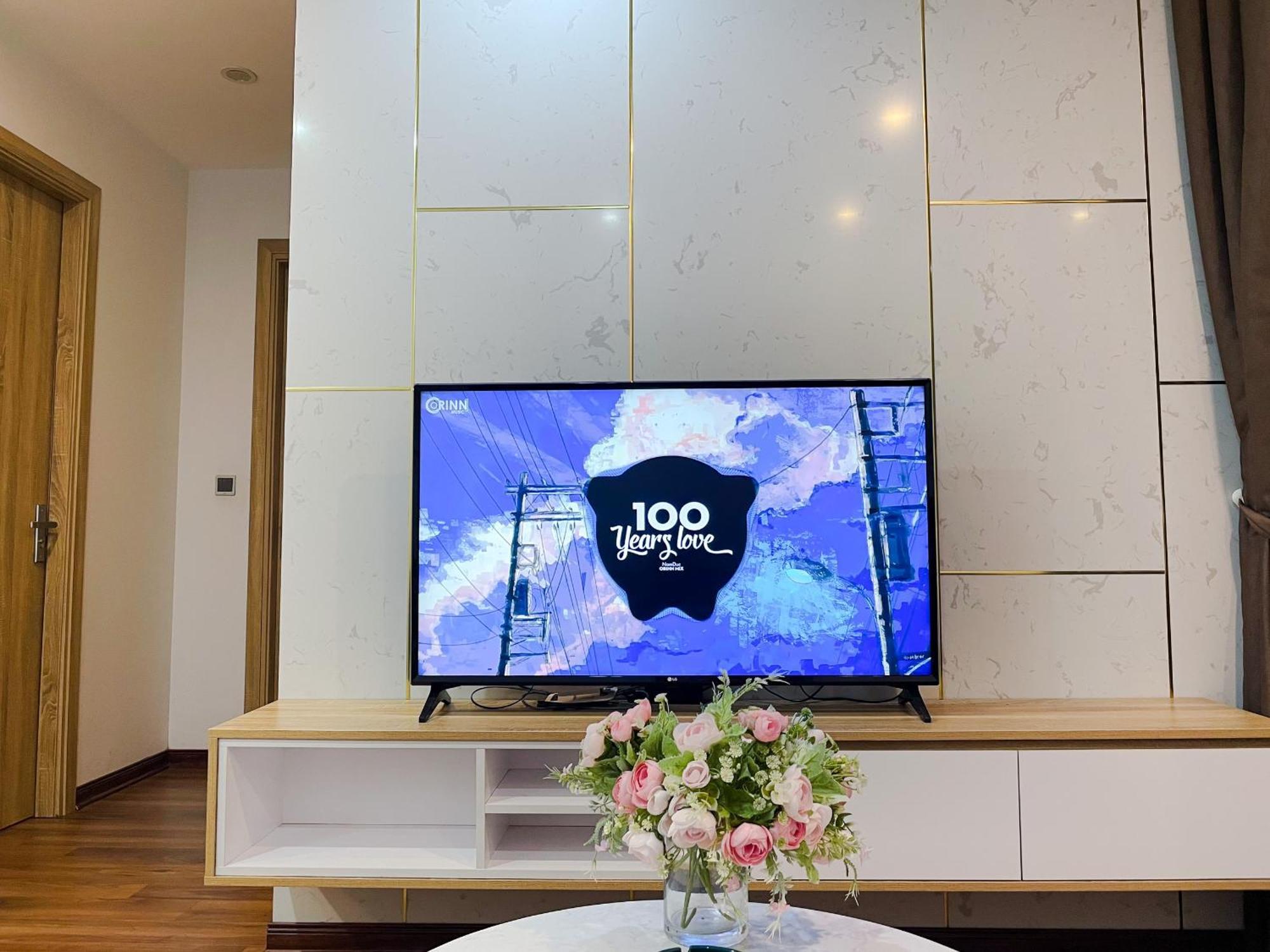 Rosee House -Luxury Apartment In Vinhomes Greenbay 하노이 외부 사진